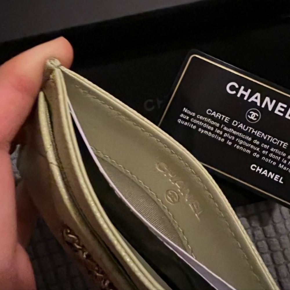 Chanel Caviar Card Holder In Mint Green - Full Inclusion - Rare! - Picture 6 of 11